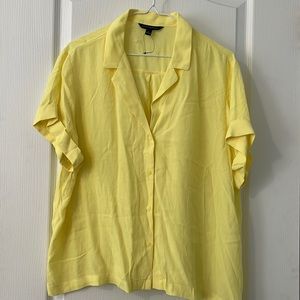Banana Republic button down, relax fit size L